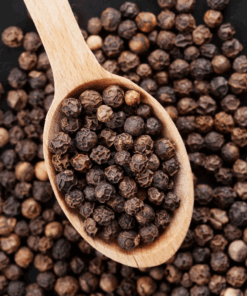 Pimienta negra en granos